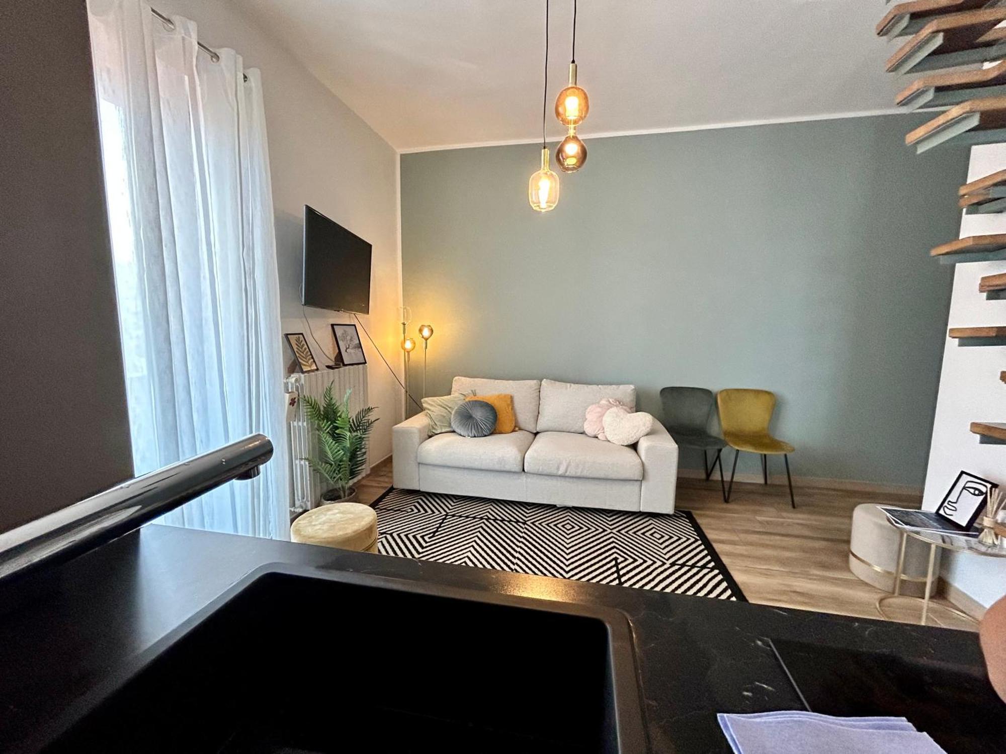 Design Home At Garda Lake Desenzano del Garda Zewnętrze zdjęcie