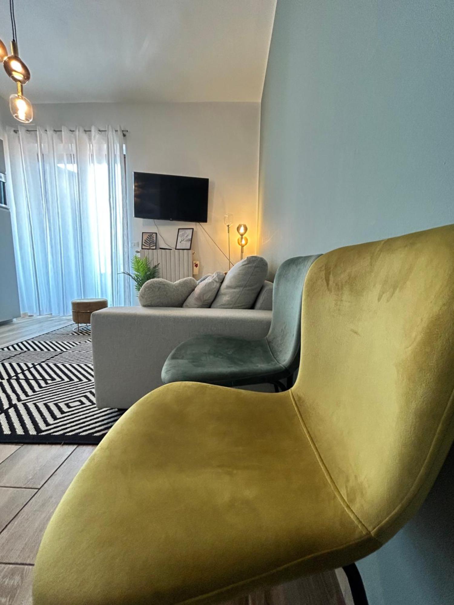 Design Home At Garda Lake Desenzano del Garda Zewnętrze zdjęcie