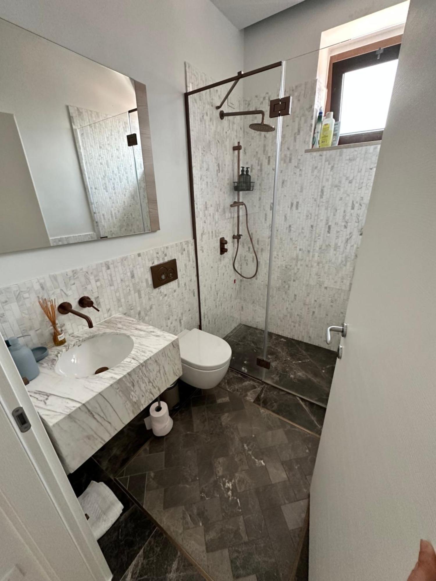 Design Home At Garda Lake Desenzano del Garda Zewnętrze zdjęcie